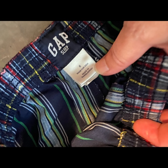 Gap Kids, boy’s pj bottoms - Picture 2 of 2